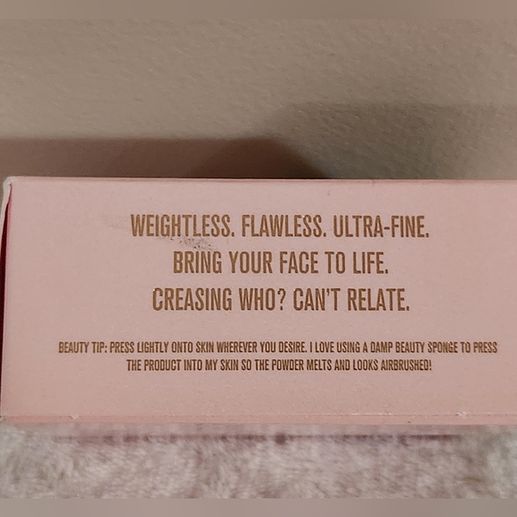 Jeffree Star Magic Star Luminous Setting Powder Suede New - Picture 3 of 4